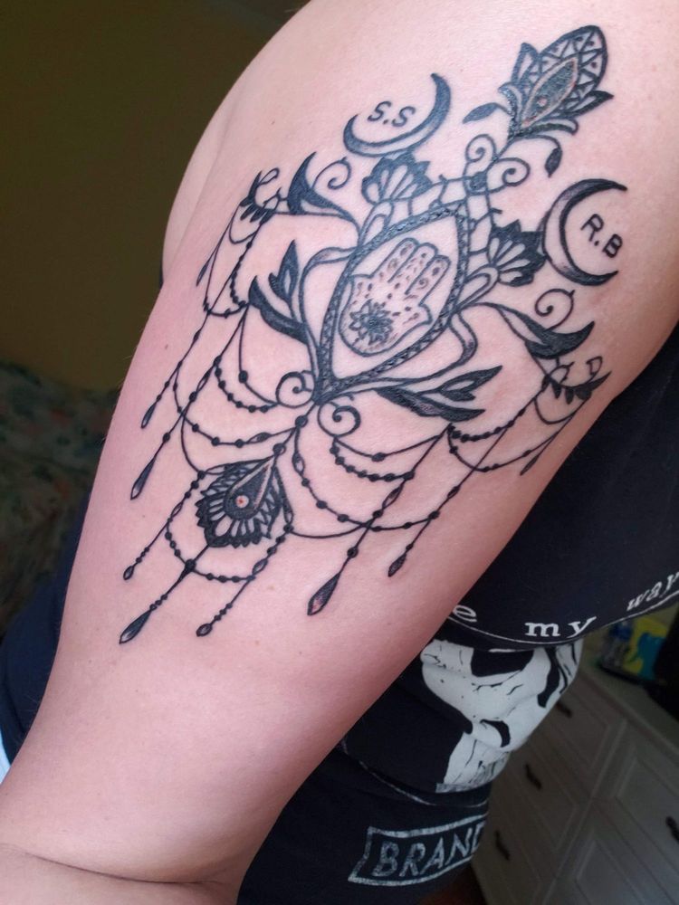 Black Lotus Tattoo Studio, Lake City Roadtrippers