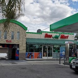 Sinclair - Sinclair Gas Station