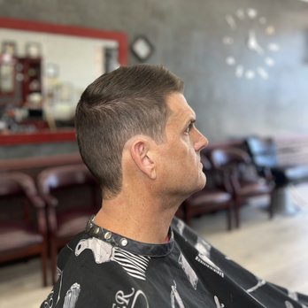 Xotic Barbershop - Regular gentleman's haircut with #2 guard and little trim off top - Barbers Near Me - Phoenix, Arizona Xotic Barbershop - Regular gentleman's haircut with #2 guard and little trim off top - Barbers Near Me - Phoenix, Arizona