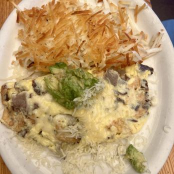 24th Street Cafe - Tri-Tip & Cheddar Cheese Omelet - Diners Near Me - Bakersfield, California 24th Street Cafe - Tri-Tip & Cheddar Cheese Omelet - Diners Near Me - Bakersfield, California