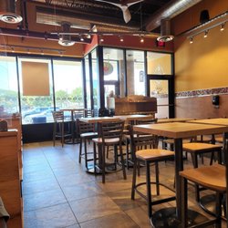 Cabo Fresh Mexican Grill - Dining area