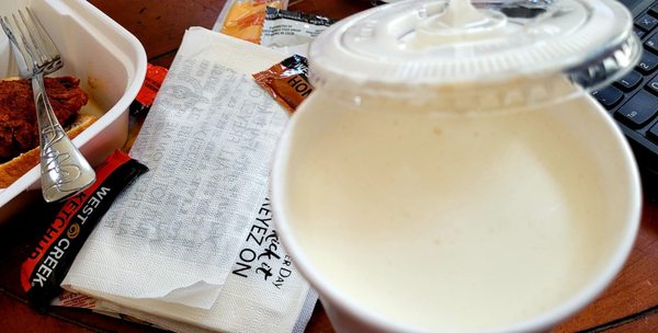 Dave's Hot Chicken by null