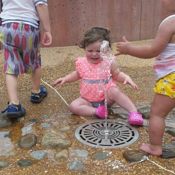 Midtown Park At North Hills - Goddard splash and bubble event - Parks Near Me - Raleigh, North Carolina