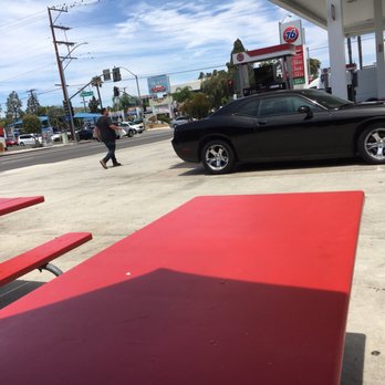 Dave's Burgers - Next to a gas statuon - Burgers Near Me - Long Beach, California Dave's Burgers - Next to a gas statuon - Burgers Near Me - Long Beach, California