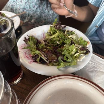 White House Pizza - Beet it salad - Pizza Near Me - Carbondale, Colorado White House Pizza - Beet it salad - Pizza Near Me - Carbondale, Colorado