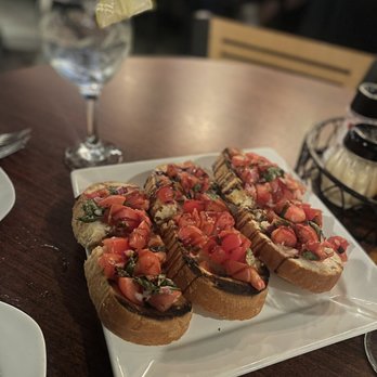 La Scala - Bruschetta - Italian Near Me - Worcester, Massachusetts