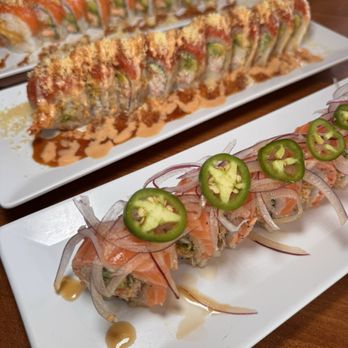 Sushiholic - Sushi Bars Near Me - La Mirada, California