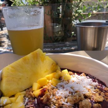 Second Nature - The açaí bowls on a Sunday afternoon are awesome! - Breakfast & Brunch Near Me - San Diego, California