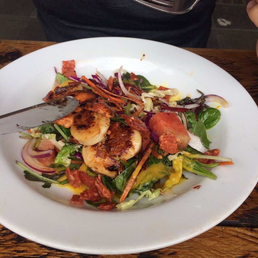 The Redoubt Bar And Eatery - Scallop salad - Bars Near Me - Matamata, WKO The Redoubt Bar And Eatery - Scallop salad - Bars Near Me - Matamata, WKO
