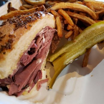 Pigfish Cafe - Sandwiches Near Me - Burien, Washington Pigfish Cafe - Sandwiches Near Me - Burien, Washington