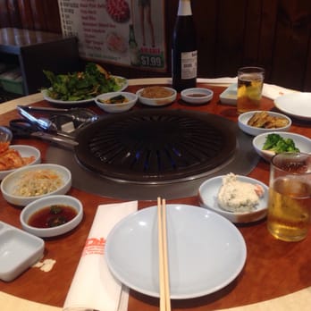Hwang's Restaurant - The set up at Hwang's. - Korean Near Me - Gardena, California