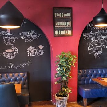 Doc Wine Bar - Mediterranean Near Me - Cabo San Lucas, BCS