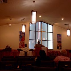 Congregational Church of the Valley - Pastor Hardy starting service.