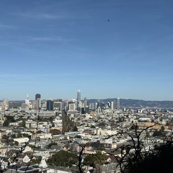 Urban Hiker - View of downtown SF - Walking Tours Near Me Urban Hiker - View of downtown SF - Walking Tours Near Me