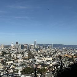 Urban Hiker - View of downtown SF
