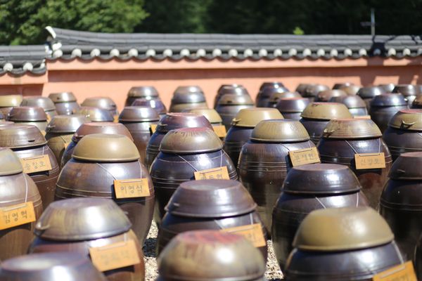 Kim'C Market by null