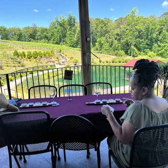 Big Door Vineyards - Outside seating - Wineries Near Me - White, Georgia