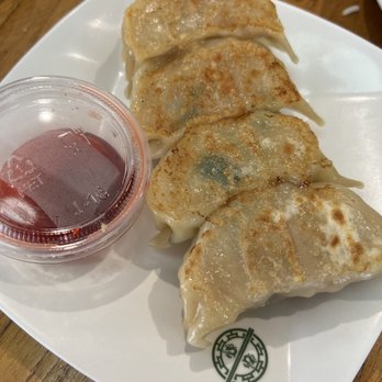 Tim Ho Wan - Pan Fried Chicken Dumplings with Ginger Essence - Dim Sum Near Me - Honolulu, Hawaii