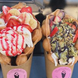 Strawberry queen & dubai waffle!