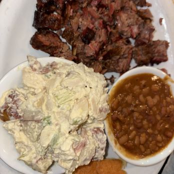 The Smokehouse - Brisket Plate Baked Beans Potato Salad - Barbeque Near Me - Hilton Head Island, South Carolina The Smokehouse - Brisket Plate Baked Beans Potato Salad - Barbeque Near Me - Hilton Head Island, South Carolina