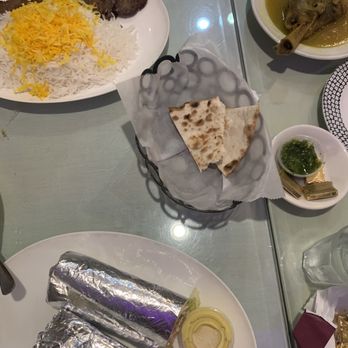 Alborz Persian Restaurant - Persian/Iranian Near Me - Vienna, Virginia