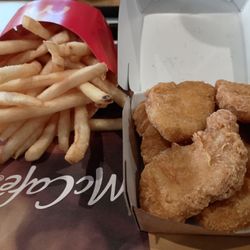 McDonald's - Nuggets and fries