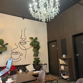 Awesome Coffee - inside - Ice Cream & Frozen Yogurt Near Me - Los Angeles, California
