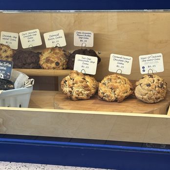 Levain Bakery - Upper East Side, NYC - Bakeries Near Me - New York, New York
