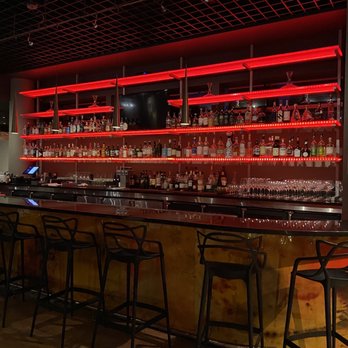 Amuse Wine Bar - The Bar Area - Wine Bars Near Me - Honolulu, Hawaii