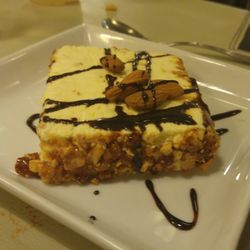 Piuke Restaurante - Almendrado.