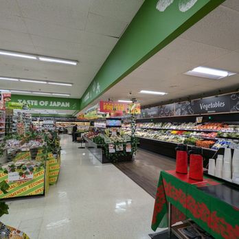 Tokyo Central - American meets Japan...best of both worlds - International Grocery Near Me - Kailua, Hawaii