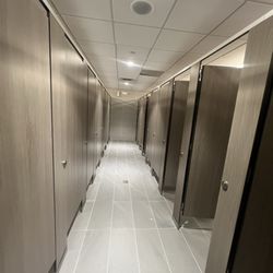 James Fenimore Cooper Service Area - Ladies Restroom has 24 stalls