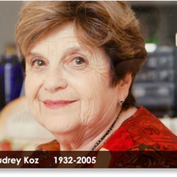 Cookies for a KOZ - an older woman smiling - Bakeries Near Me - Calabasas, California Cookies for a KOZ - an older woman smiling - Bakeries Near Me - Calabasas, California