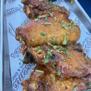 Rosemarie's Buns and Brews - Burgers Near Me - Encinitas, California Rosemarie's Buns and Brews - Burgers Near Me - Encinitas, California