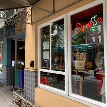 Biscuit Bitch - Out front - Breakfast & Brunch Near Me - Seattle, Washington