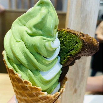 Nana's Green Tea - Matcha soft serve with chocolate cake - Desserts Near Me - Bellevue, Washington