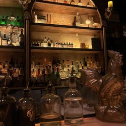 Apotheke - Beautiful bar