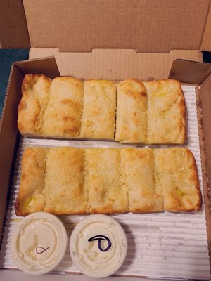 Saucy’s Pizza by null