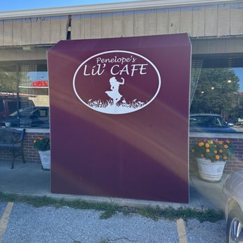 Penelope's Lil Cafe - the outside of the restaurant - American Near Me - Lincoln, Nebraska