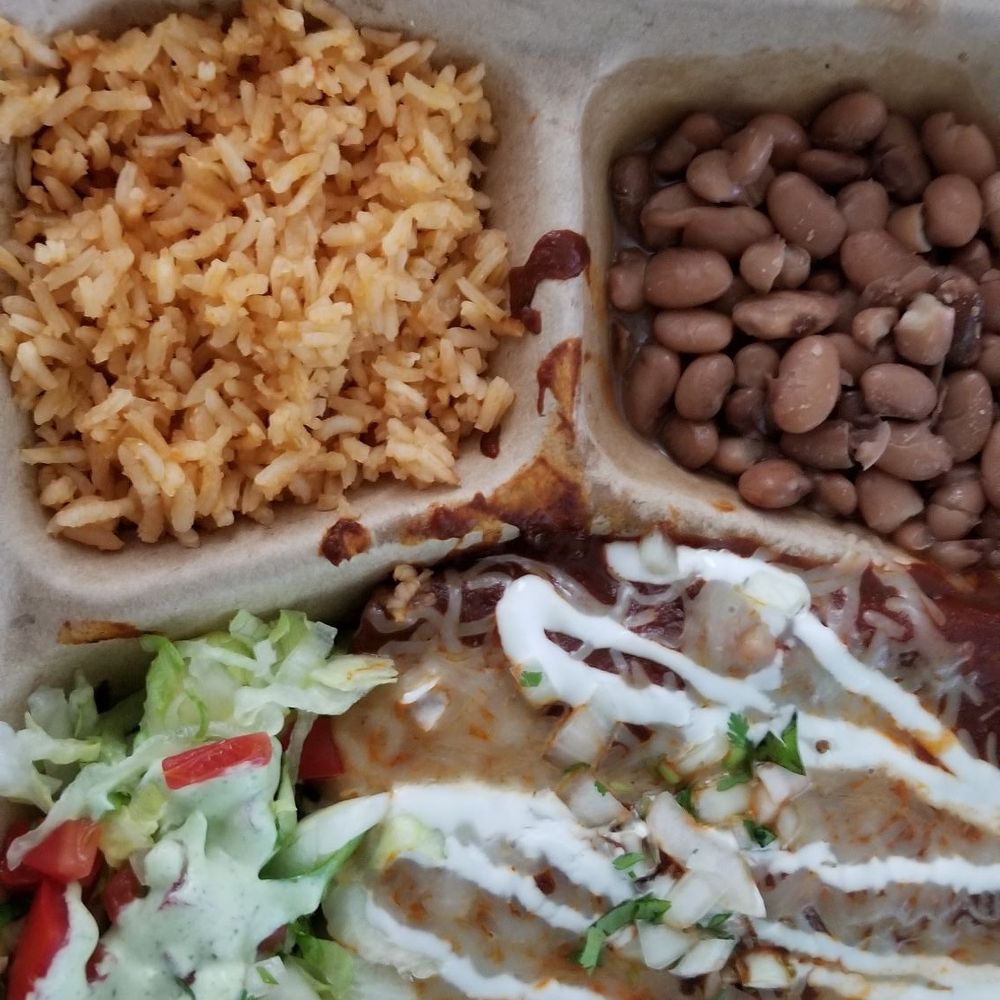 Jayli's Cocina - Red mole enchiladas. Very delicious, good presentation - Food Trucks Near Me - San Mateo, California Jayli's Cocina - Red mole enchiladas. Very delicious, good presentation - Food Trucks Near Me - San Mateo, California