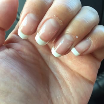 Studio 16 Beauty Salon - Great manicure but after 2 days skin peeling at cuticle area after I told her it hurt when she pushed cuticle back. - Nail Salons Near Me - Vancouver, British Columbia