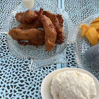 Rao Thai Eatery - Fried Banana w/ Coconut Ice Cream - Thai Near Me - Elk Grove, California Rao Thai Eatery - Fried Banana w/ Coconut Ice Cream - Thai Near Me - Elk Grove, California