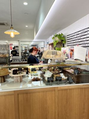 Flour and Stone by null