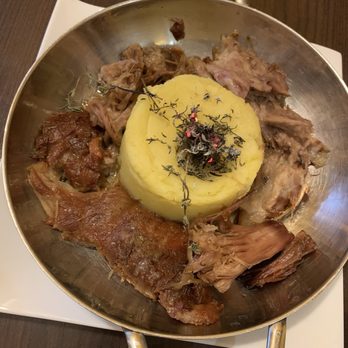 L'Escargot - pork - French Near Me - Paris, 75 L'Escargot - pork - French Near Me - Paris, 75