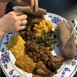 Tibs, chicken, yebeg wott, veggie combo