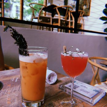 Delbar Middle Eastern - Cocktails (Istanbul nights, Shiraz 75) - Persian/Iranian Near Me - Atlanta, Georgia Delbar Middle Eastern - Cocktails (Istanbul nights, Shiraz 75) - Persian/Iranian Near Me - Atlanta, Georgia