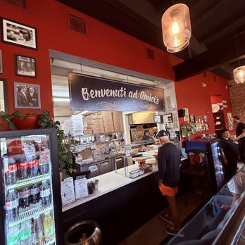 Amici's Restaurant - Kitchen - Pizza Near Me - Maywood, New Jersey