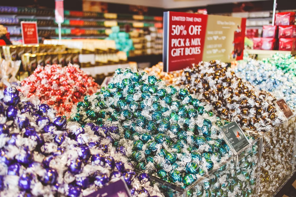 LINDT FACTORY OUTLET Updated September 2024 11 Photos 16