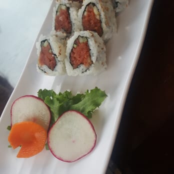 Zen Sushi - Tuna cut rolls - Asian Fusion Near Me - La Crescenta, California Zen Sushi - Tuna cut rolls - Asian Fusion Near Me - La Crescenta, California