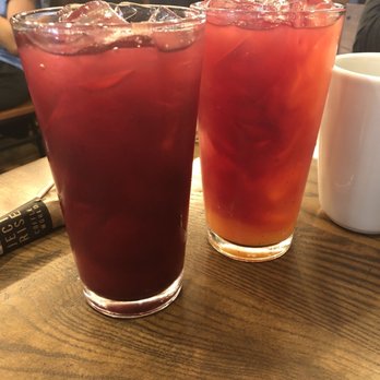 First Watch - Blueberry lemonade left Orange ginger tumeric right - Breakfast & Brunch Near Me - Chapel Hill, North Carolina